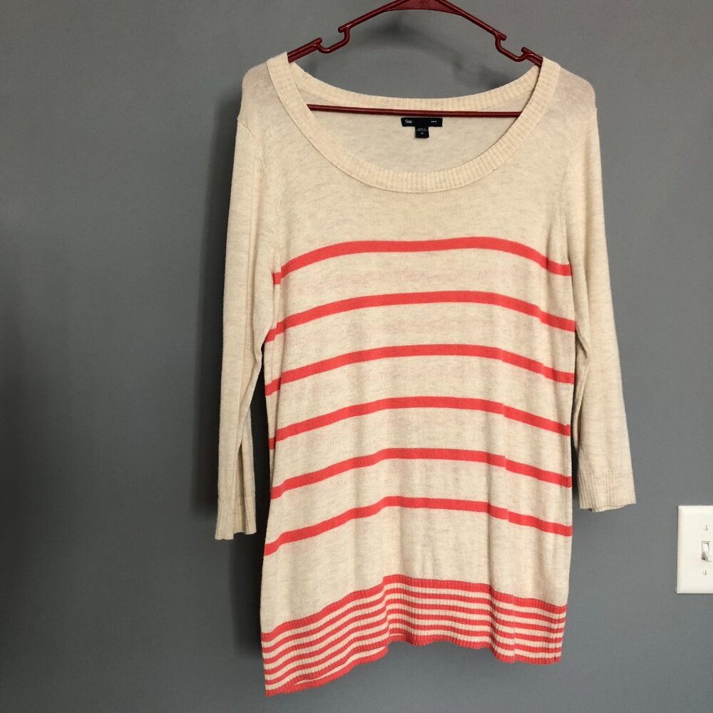 GAP  beige and coral striped sweater, 3/4 sleeves, size M